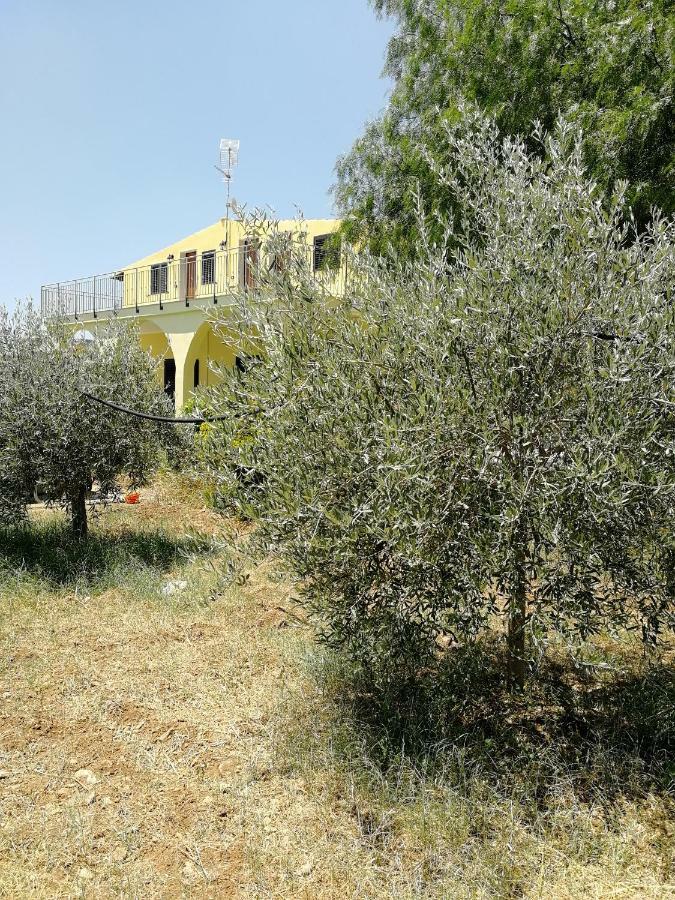 Villa Sole - Finaiti - Appartamento Per Turisti Floridia Eksteriør billede